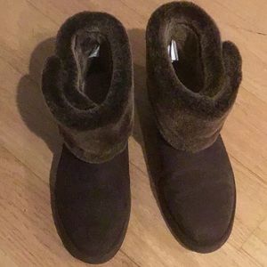 Ugg berge mini boot
